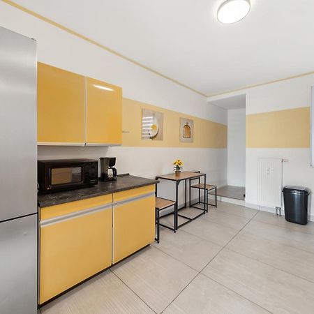 Wohnung Stadtrand, 4 Personen, Nahe Bahnhof Und See Halberstadt Exterior foto